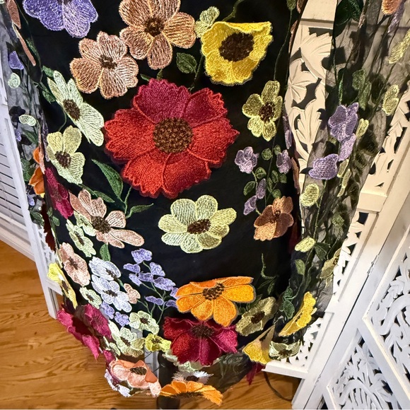 Floral Embroidered Long Sleeve Dress Sz S - Picture 5 of 10